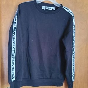 🌟 4/$20 Fila Fitted Black Sweatshirt - size large